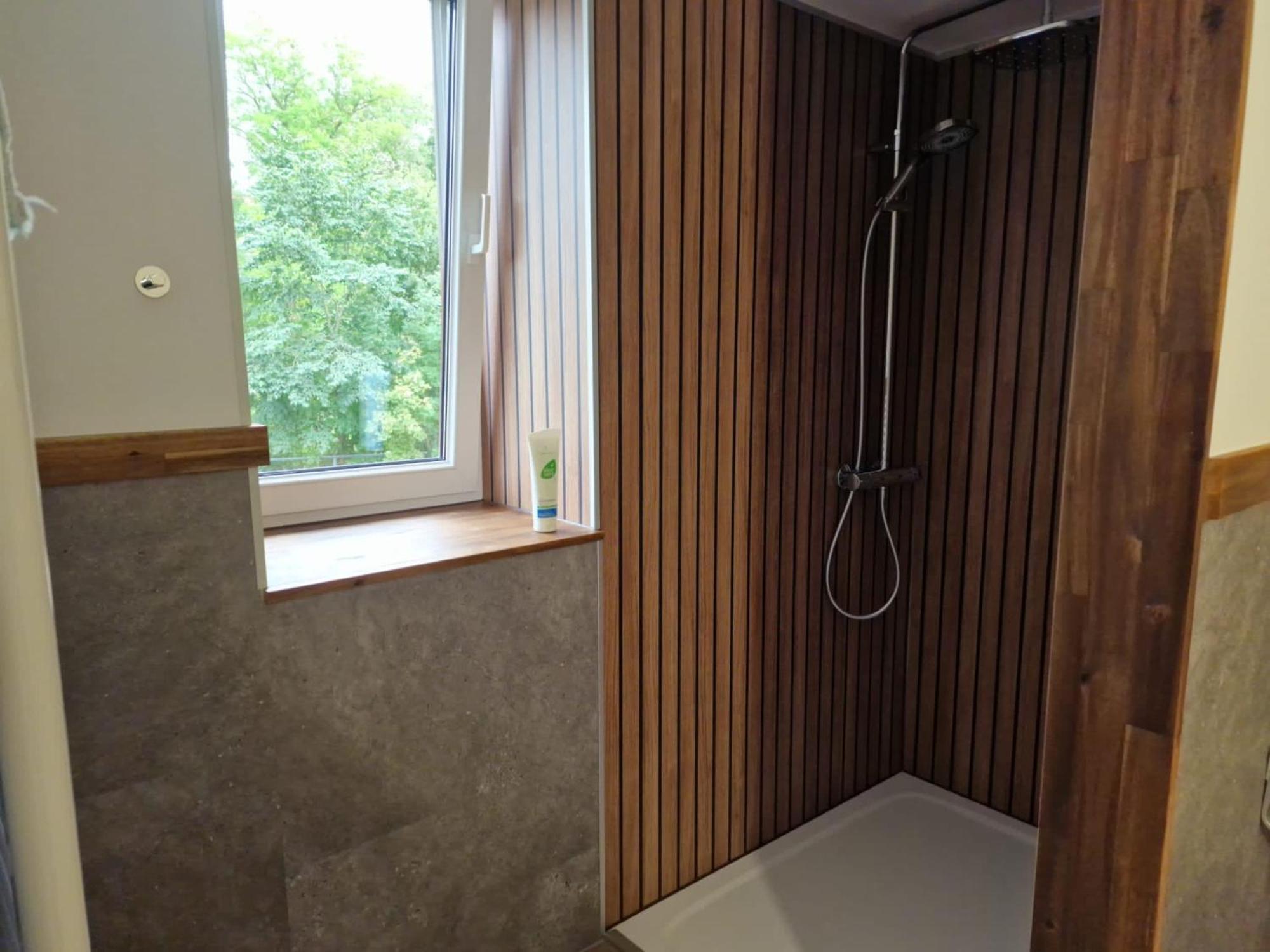 Exklusive Zimmer Mit Geteiltem Bad Und Kueche Kg Stadtilm Esterno foto